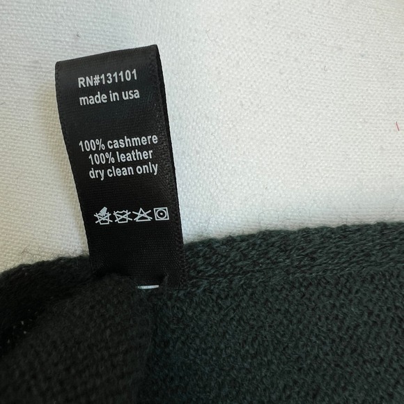 M.I.L.A 100% Cashmere Suede Leather Fringe Wrap Scarf Shawl Green Luxury Knit - Picture 12 of 12